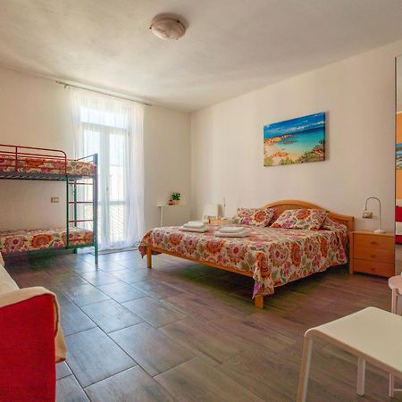 Casa Yvona Lägenhet Alghero Exteriör bild